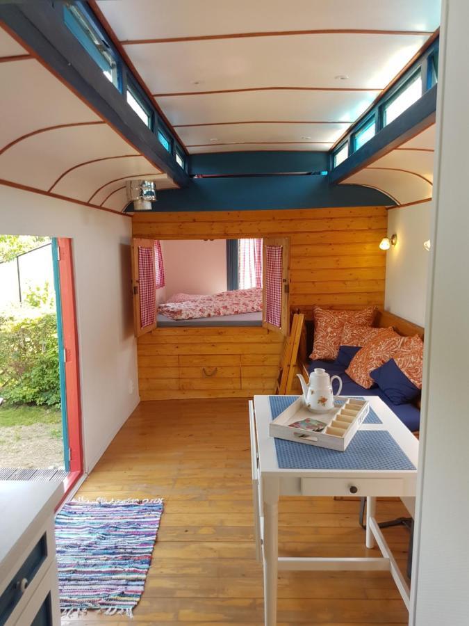 Gezellig Pipowagen In Oostvoorne Villa Екстериор снимка